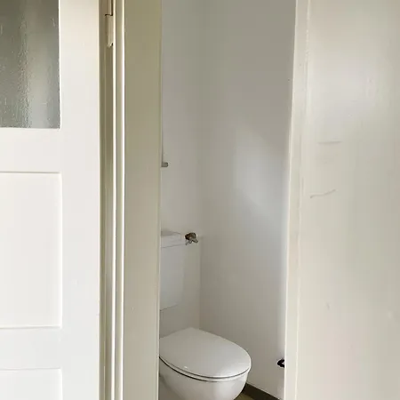 Möblierte Im Efh Mit Parkmöglichkeiten Neulußheim