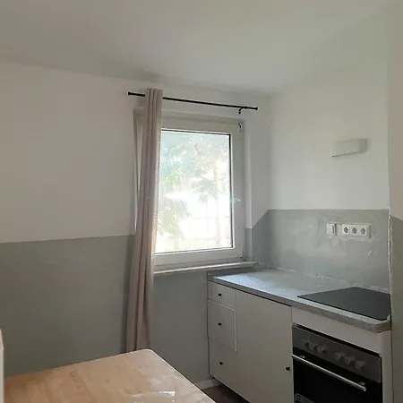 Möblierte Im Efh Mit Parkmöglichkeiten Ferienhaus