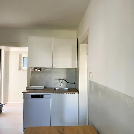 Ferienhaus Möblierte Im Efh Mit Parkmöglichkeiten Neulußheim